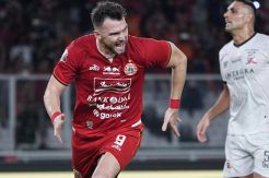 Persija Porak-poranda Gawang MU 4 Gol
