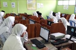 Kemenag: Sejarah Khilafah dan Jihad Diajarkan Sejak Kelas IV Madrasah