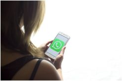 Siap-Siap! Ponsel Lawas Bakal Tak Bisa Pakai WhatsApp