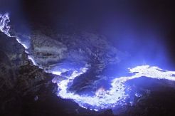 Menjelajahi Banyuwangi, Jangan Lupa Bawa Gadget-Gadget Ini