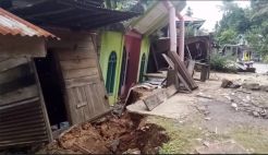 Tanah Bergerak, Warga  Lima Puluh Kota Sumatera Barat Mengungsi