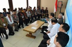 Jokowi Gelar Pertemuan Tertutup dengan Para Tokoh di Ibu Kota Baru