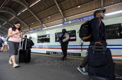 Arus Mudik Natal dan Tahun Baru, KAI Siagakan 1.333 Personel Keamanan