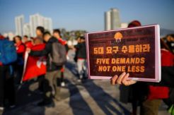 Pesta Kembang Api Malam Tahun Baru di Hong Kong Dibatalkan