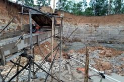 Enam Pekerja Tambang Emas Ilegal Tertimbun Longsor di Merangin