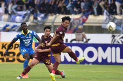 Persib Pesta Gol di Laga Penutup Liga 1, Persipura Imbang Lawan Borneo