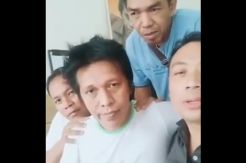 Jubir Jokowi Minta Menkes Nasihati Adian Napitupulu Berhenti Merokok