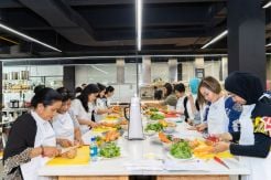 Modena dan YKAI Gelar Charity Cooking Class
