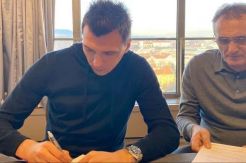 Ditelikung Al-Duhail, MU Batal Dapatkan Mandzukic