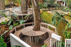 Tiga Resto dan Cafe Ikonik untuk Berakhir Pekan di Bandung