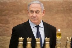 Israel Diserang Roket, Netanyahu Lari ke Tempat Perlindungan Bom