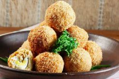 Cari Camilan untuk Akhir Pekan? Bikin Bola-Bola Tempe Saja!