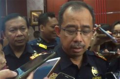 Harga Rokok Naik di...