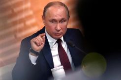 Dituduh Putin Sekongkol dengan Hitler saat PD II, Polandia Marah