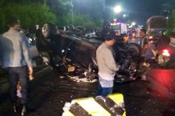 Rentetan Tiga Kecelakaan di Jakarta Minggu, 3 Mobil Rusak Parah