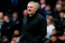 Mourinho Sebut Alasan Gawang Spurs Sering Kebobolan karena Mayoritas Beknya Pendek