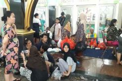 Dipakai Salat Jumat, Pengungsi Banjir Ciledug Diminta Tinggalkan Masjid Pukul 7.00 WIB