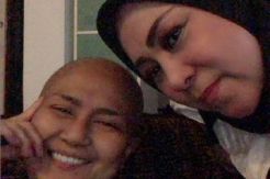 Dari Tokyo, Melly Goeslaw Rasakan Proses Kepergian Ria Irawan