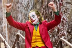 Film Joker Memimpin...