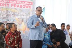 Panen Udang Vaname, Edhy Prabowo Siap Dukung Produksi Benih Udang