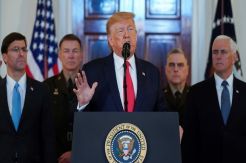 Trump Peringatkan Iran: Rudal AS Besar, Kuat, Akurat dan Mematikan