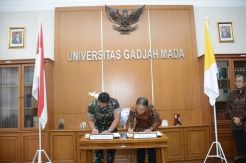 Tingkatkan Kualitas Prajurit, KSAD - Rektor UGM Kerja Sama Program S-2
