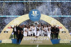 Hasil Pertandingan Sepak Bola dan Klasemen Sementara, Minggu-Senin (12-13/1)
