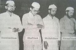 Cara Bersedekap dalam Salat Menurut 4 Mazhab