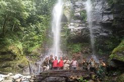 Temukan Air Terjun Duo Bidadari, Kopda Ulil Amri Dorong Wisata dan Kelestarian Alam