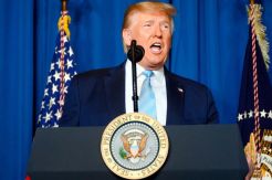 Dihadapan Donatur, Trump...