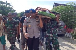 Danyon Brimob-Danramil Antarkan Jenazah Supriadi Ibrahim Jurnalis Koran SINDO