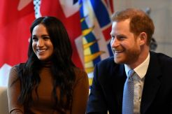 Pangeran Harry Sedih...