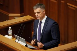 Ukraina Desak Iran Kembalikan Kotak Hitam
