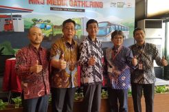 Hino Siap Hadapi Penerapan Program B30 di Indonesia