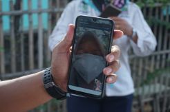 Husnia, Mahasiswi Asal Bekasi Ini Tertahan di Wuhan