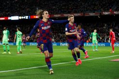 Barcelona Urung Rekrut Penyerang Baru, Griezmann Dapat Beban Tambahan
