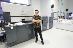 Sukses Bangun Dropshipaja, Rico Huang Ekspansi Beli Mesin Photobook Seharga Rp10 Miliar