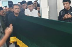 Beberapa Hari Sebelum Meninggal, Gus Sholah Mengaku Didatangi Gus Dur