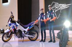 Ini Harga dan Spesifikasi Dua Big Bike Anyar Honda
