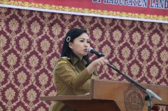 Bupati Landak Berikan Ultimatum Pimpinan Perusahan Perkebunan