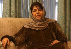 India Gunakan UU Kejam untuk Kurung Para Pemimpin Politik Kashmir