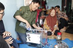 Mahasiswa ITS Ciptakan Alat Pengolah Limbah Batik Untuk Bantu UMKM