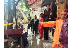 Camat Mampang Pastikan Tidak Ada Korban Robohnya Rumah Kos 3 Lantai