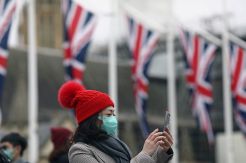 Inggris Deklarasikan Virus Corona sebagai Ancaman Kesehatan Masyarakat