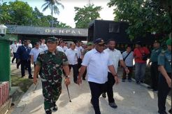Wamen PUPR  Beri Arahan Kepada Ratusan Prajurit Korem 181/PVT Sorong