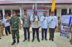 Wamen Jhon Wempi Tinjau Pembangunan Infrastruktur di Tambrauw