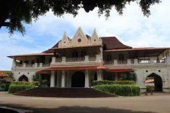 Rumah Tua Raden Saleh...