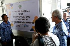 Bantu WNI di Hongkong, Taiwan dan Singapura, Ganjar Kirim 41.250 Masker