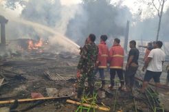 Kebakaran Hebat di Toraja, 2 Rumah Adat hingga Lumbung Padi Habis