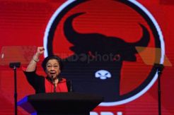 Mega Sebut 2024 Bakal Terjadi Regenerasi Elite Politik
